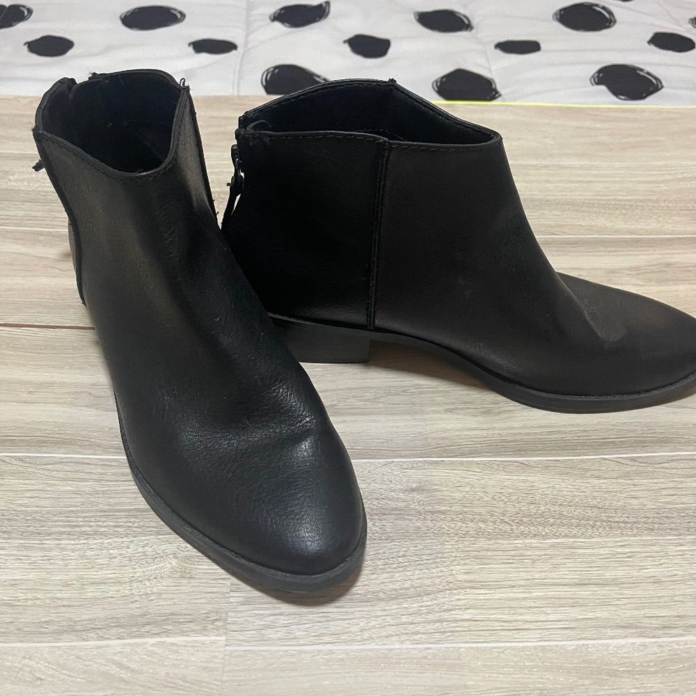 Black faux Leather Ankle Boots
